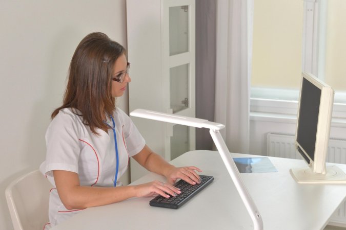 Nurse Jenifer Jane gives her patient naughty anal therapy photo 6