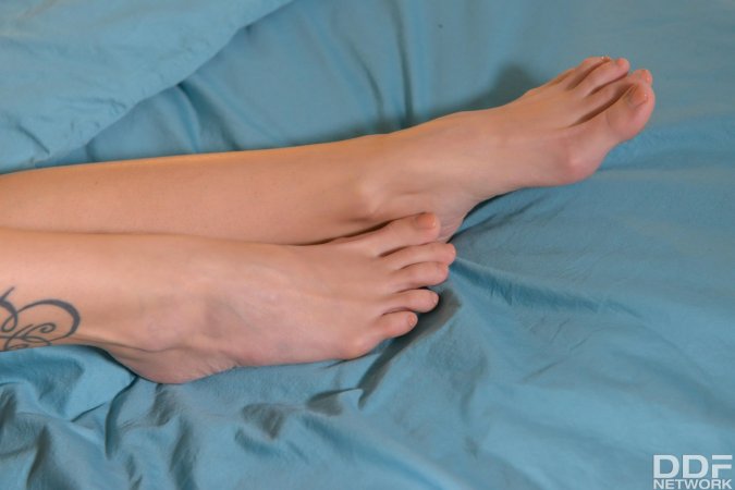 Skinny brunette babe Clea Gaultier shows off her feet and pussy photo 17