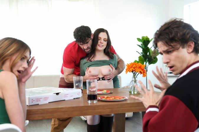 Scarlett Mae and Myra Moans swapping families and creampies photo 14
